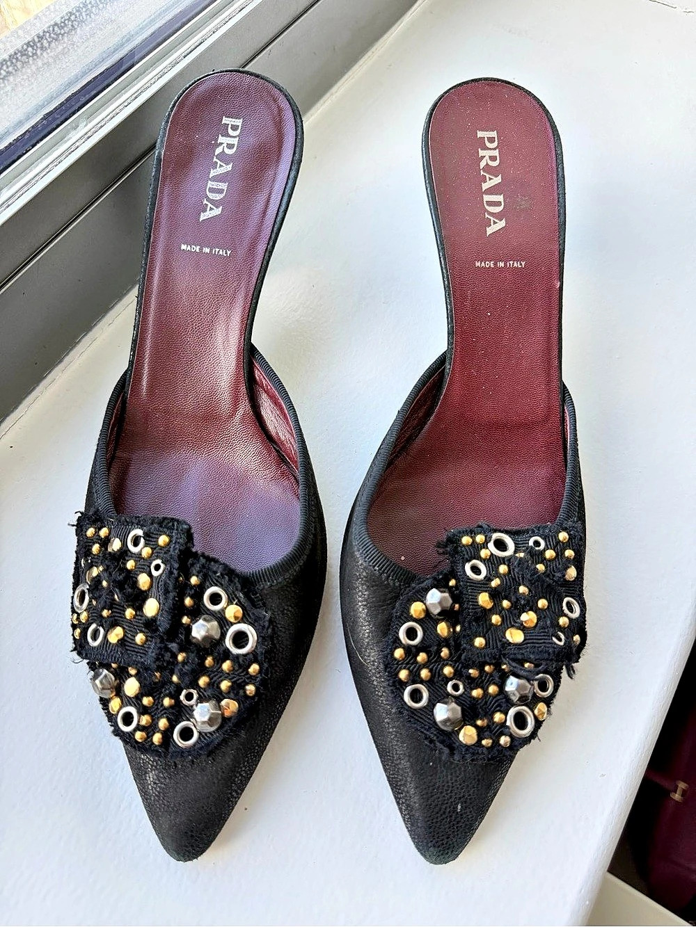 Rare Vintage Prada Embellished Pointed-Toe Mules in Black 39.5 - Picture 3 of 9